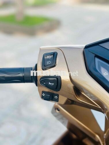 CLICKi 125 THÁI 2013 ODO THẤP XE ĐẸP BS PHONG THUY