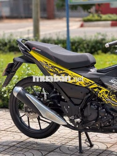 Suzuki Satria F150 Đen Vàng Indonesia Côn tay