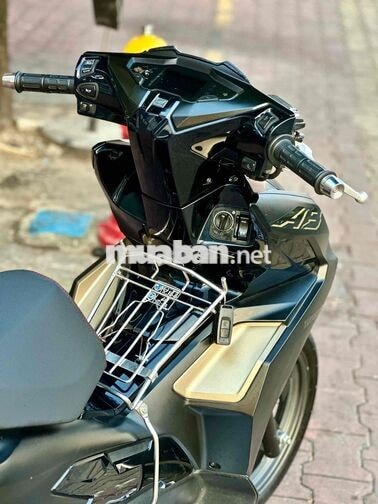Honda Airblade 125 2023 Đen 4 val - 9 chủ