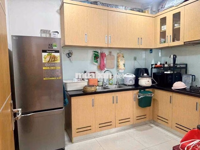 CHO THUÊ 11 triệu  CHUNG CƯ HIM LAM CHỢ LỚN tầng 20 thiết kế 2pn, 2wc,