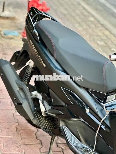 Honda Airblade 125 2023 Đen 4 val - 9 chủ