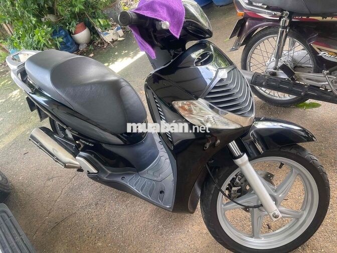 Honda SH 150i Tự động màu Đen