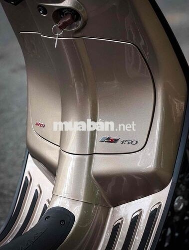 Vespa TFT 150c 2024 Nâu 500km
