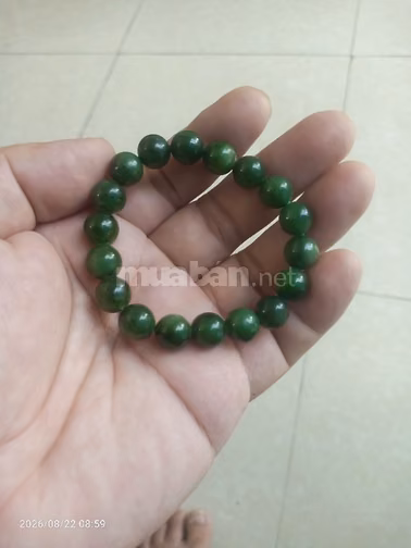 Thanh lý vòng đá ngọc bích tự nhiên 8 ly Nephrit