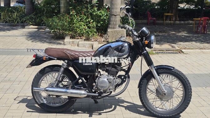 Yamaha YD125 côn tay màu Đen