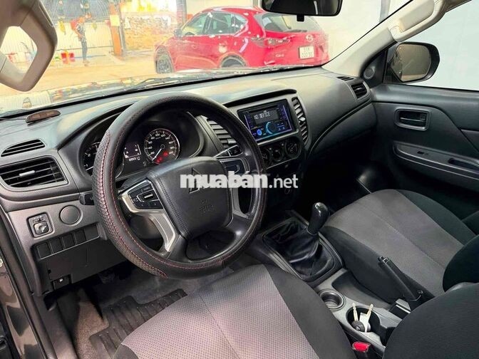 Mitsubishi Triton 2020 Số sàn