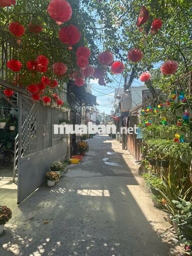 Cho thuê nhà nguyên căn 140m2 15tr/tháng