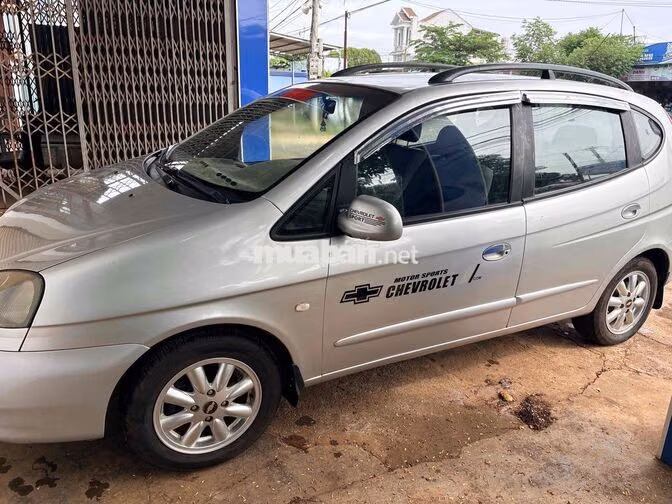 Chevrolet Vivant 7 chỗ Bạc cũ