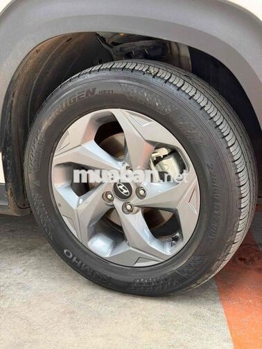 Hyundai Custin 2025 AT