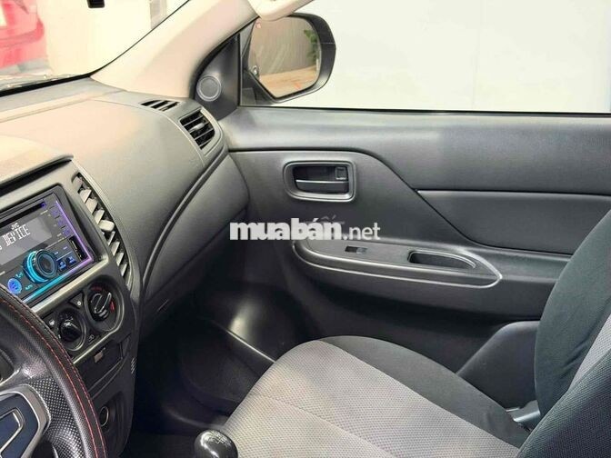 Mitsubishi Triton 2020 Số sàn
