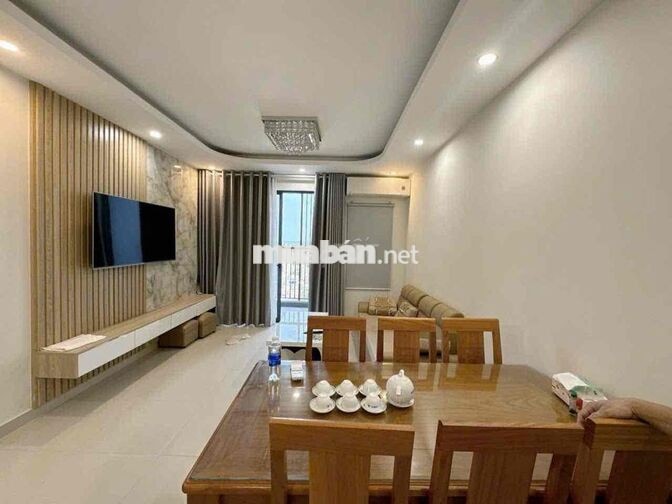 Sang HĐ căn hộ 2PN 77m Full nội thất như hình chỉ việc dọn đồ vào ở