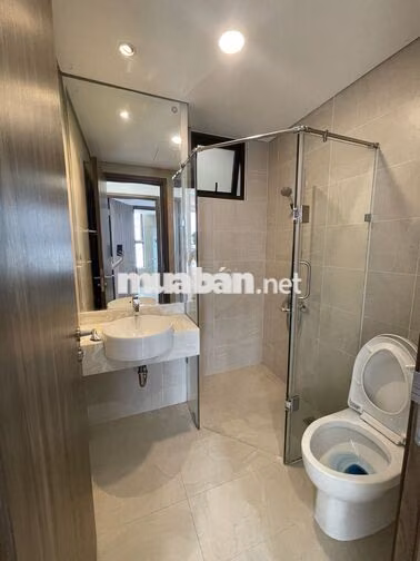 CHO THUÊ ST MORITZ 2PN VÀO Ở LIỀN FULL NT MỚI- SẠCH, NGAY MẶT TIỀN PVĐ