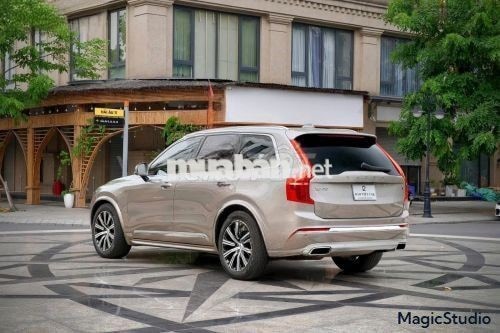 Xe Volvo XC90 Inscription T6 AWD 2021