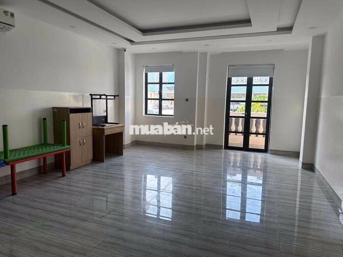 Cho thuê nguyên căn CÓ HẦM, THANG MÁY, MÁY LẠNH CITYLAND LOTTE GÒ VẤP