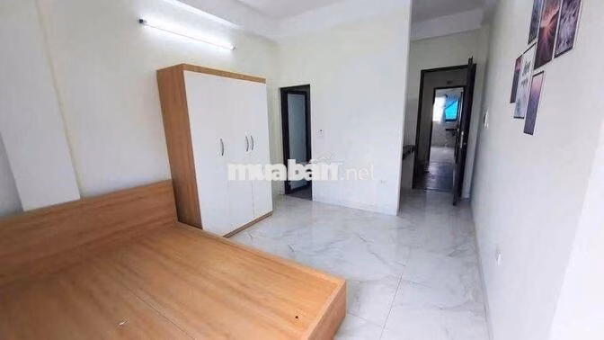 Ngõ 71 Thái hà và 22 Tôn thất tùng giá 2,6tr khép kín đủ đồ