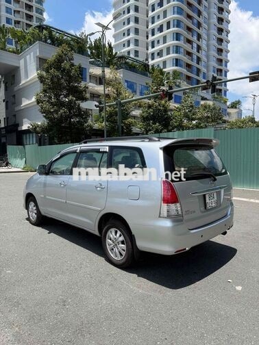 Toyota Innova 2.0G 2010 Số sàn Bạc