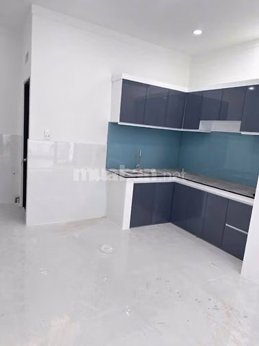 NHÀ ĐẸP 5,3X10,5M LÊ VĂN KHƯƠNG, Q12 - GIÁ 2,79 TỶ