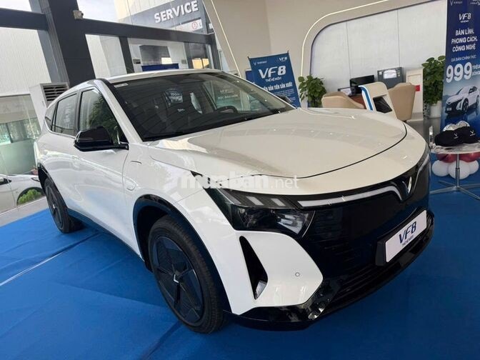 VF8 All new, áp Voucher Lux SA 80t, còn 699t