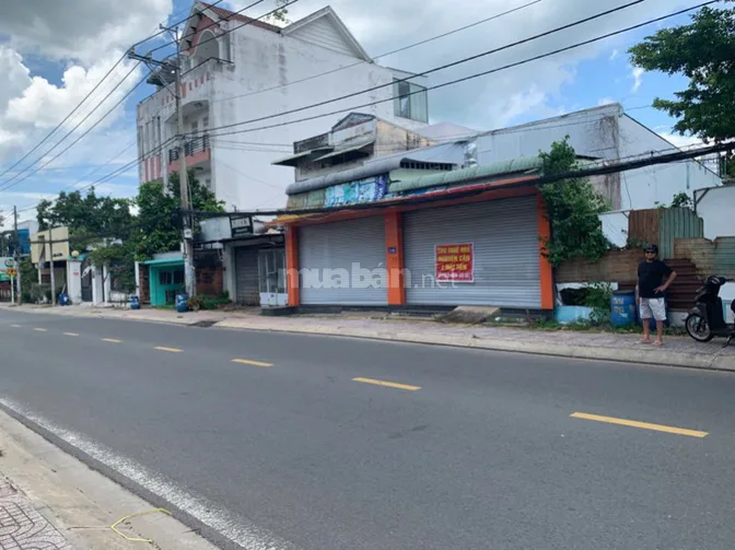 Chính chủ cho thuê nhà 2 mặt tiền, số 240 Liêu Bình Hương, Xã Củ Chi