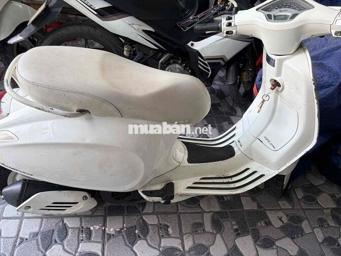 Piaggio Vespa Primavera 2014 Trắng