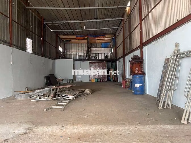 CHo thuê kho Nguyễn Tri Phương, Ngang 7 x 30m, 20tr/ tháng