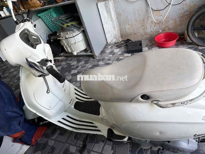 Piaggio Vespa Primavera 2014 Trắng