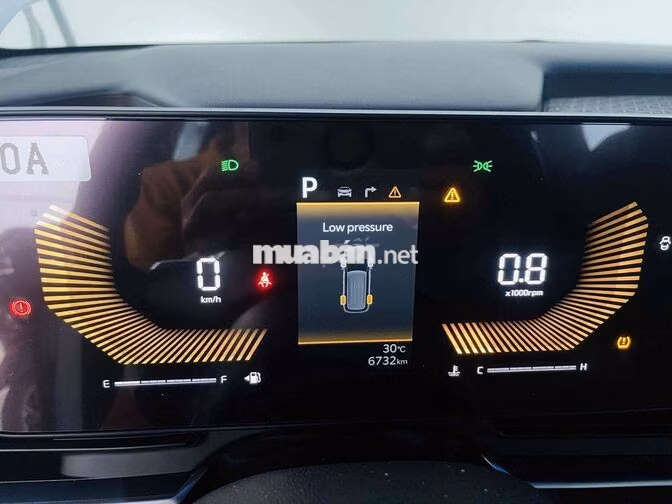 Kia Carnival Luxury 2025 Dầu 6732 km Trắng