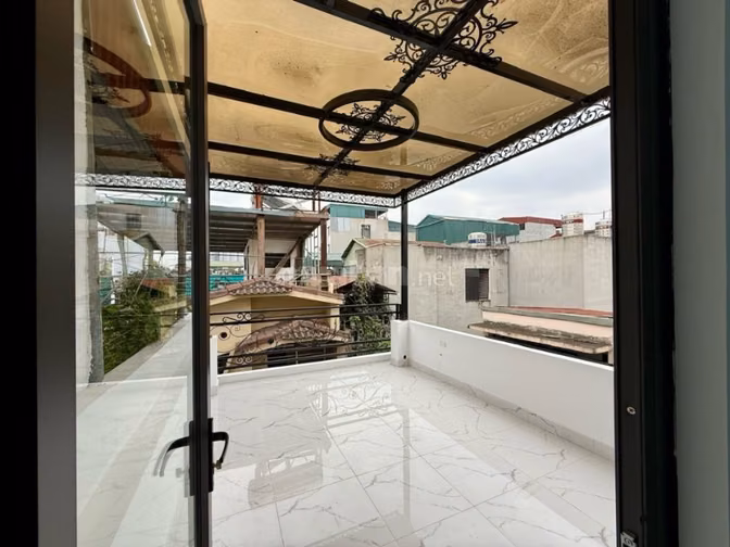 NHÀ MỚI HOÀNG HOA THÁM TÂY HỒ 5T QUY HOẠCH RA SÁT PHỐ GIÁ NHỈNH 9 TỶ