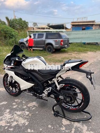 Yamaha R15 V3 2021 Trắng