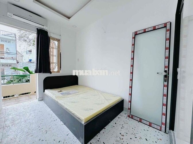 TRỐNG 2 CĂN DẠNG 2 PHÒNG NGỦ TRONG TOÀ, BAN CÔNG CỬA SỔ THOÁNG MÁT