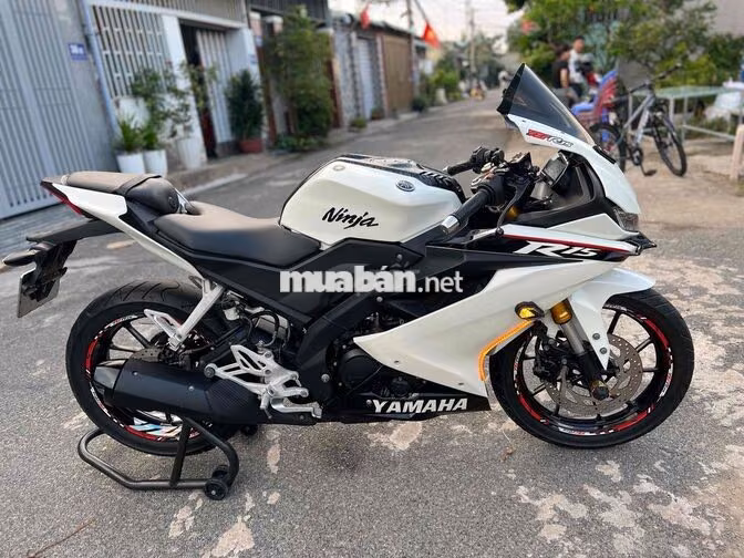 Yamaha R15 V3 2021 Trắng