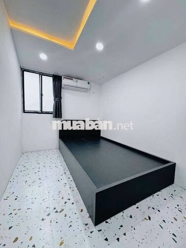 TRỐNG 2 CĂN DẠNG 2 PHÒNG NGỦ TRONG TOÀ, BAN CÔNG CỬA SỔ THOÁNG MÁT
