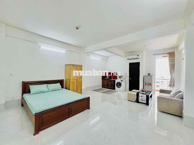 STUDIO BAN CÔNG GẦN SÂN BAY & GO! TRƯỜNG CHINH