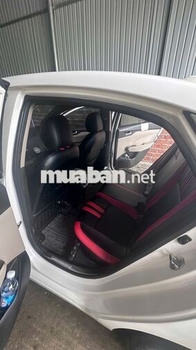 Hyundai Accent 2021 Trắng