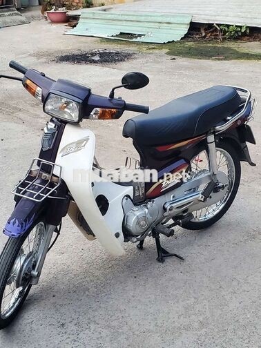 Honda  supper Dream Cổ điển Tím trắng Nguyên bản