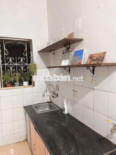 Phố Mai Dịch, Cho thuê căn tập thêt