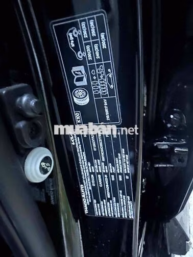 Kia Carens 2025 Luxury Đen 7 chỗ 7000km
