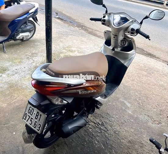Honda Vision Nâu 2012