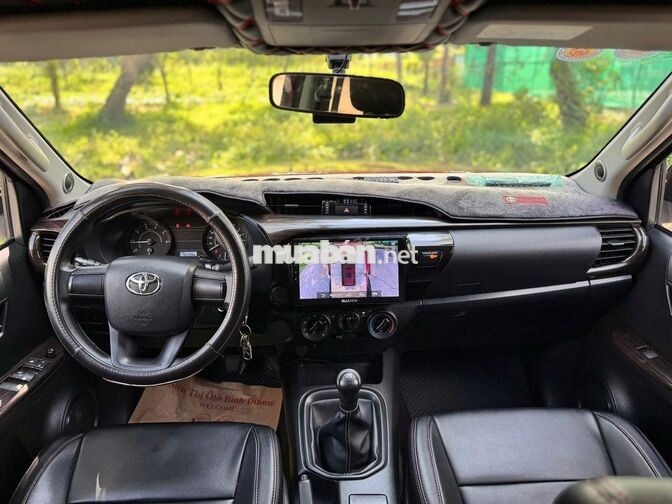 Toyota Hilux 2021 2.4 4x2 MT Đỏ