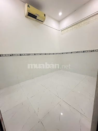 Bán nhà dt lớn 4m x 16m giá 1 tỷ 150 triệu