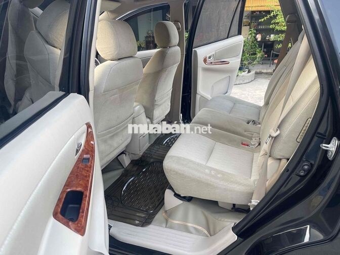 Xe gia đình chính chủ bán inova 2008 bản G số sàn