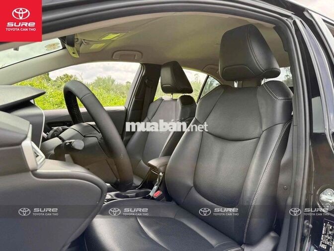 Toyota Corolla Altis 1.8V (CVT) 2022 CHÍNH HÃNG
