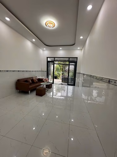 Bán nhà dt lớn 4m x 16m giá 1 tỷ 150 triệu