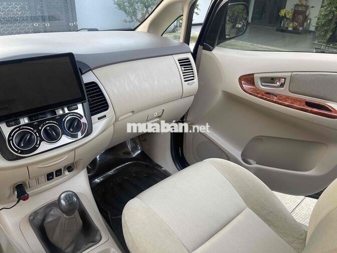 Xe gia đình chính chủ bán inova 2008 bản G số sàn