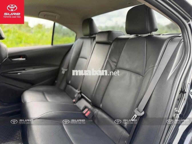 Toyota Corolla Altis 1.8V (CVT) 2022 CHÍNH HÃNG