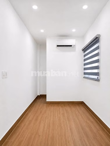 Chính chủ bán nhà hẻm 8/... Hồ Hảo Hớn Q.1 - Ngang 6m x 5m chỉ 5,7 tỷ