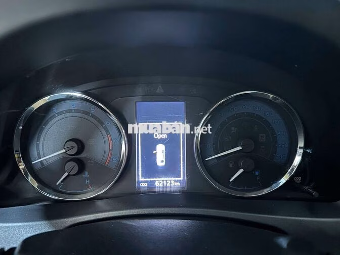 Toyota Altis 1.8G 2019 Đen 62000 km