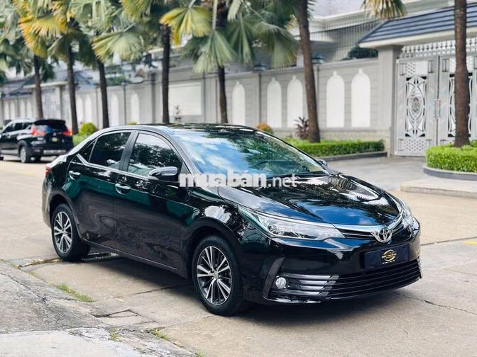 Toyota Altis 1.8G 2019 Đen 62000 km