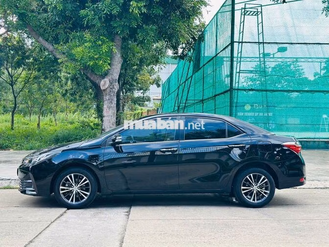 Toyota Altis 1.8G 2019 Đen 62000 km