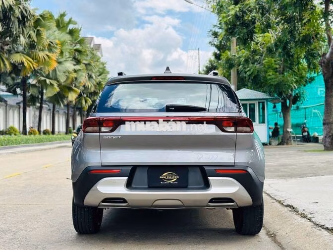 Kia Sonet 2024 Deluxe Xám 22.000 km